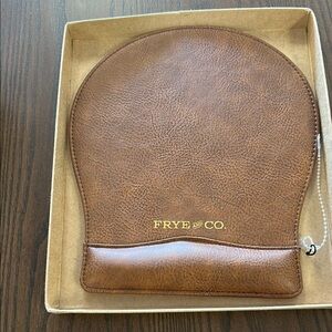 FRYE AND CO Brown Wireless Mouse